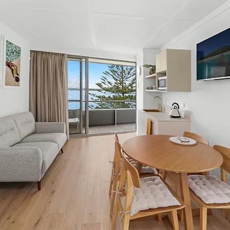 The Mid Pacific Motel Port Macquarie Exterior photo